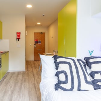 Silver Studio - Image 4